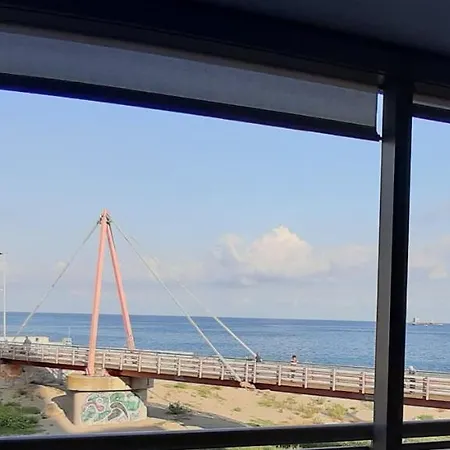 Lungomare サヴォーナ